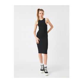 Koton 2SAL80015IK Halter Yaka Vücudu Saran Elbise