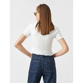 Koton 2YAL18007UK Kırık Beyaz Basic Kadın T-shirt