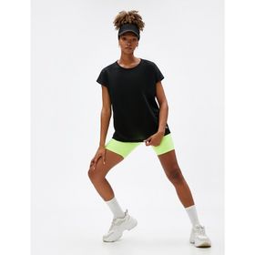 Koton 3SAK10023NK999 Siyah Kadın T-Shirt