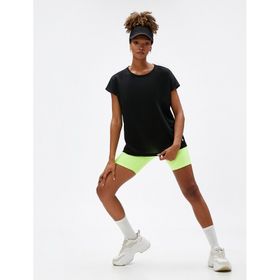 Koton 3SAK10023NK999 Siyah Kadın T-Shirt