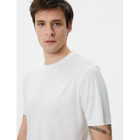 Koton 4SAM10274HK Beyaz Basic Bisiklet Yaka Erkek T-shirt