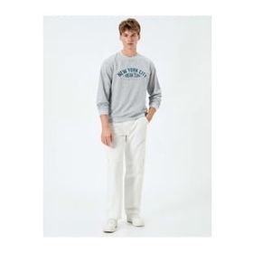 Koton 4WAM70050MK New York City Baskılı Gri Erkek Sweatshirt