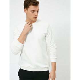 Koton Erkek Beyaz Pamuklu Basic Bisiklet Yaka Uzun Kollu Sweatshirt 1YAM71592LK