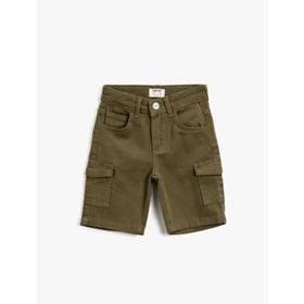 Koton Kids Erkek Beyaz Polo Yaka Pamuklu Kumas Dügmeli Gögüste Dügmeli Cepli Kisa Kollu Tisört 0YKB16381OK
