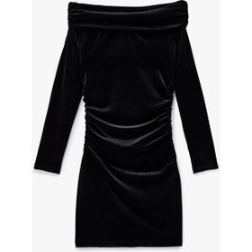 Koton Siyah Slim Fit Uzun Kollu Omzu Açık Madonna Yaka Mini Kadife Elbise