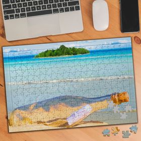 KS699271 Mavi Deniz Kıyaya Vurmuş Şişe 240 Parça Puzzle Yapboz