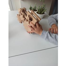KÜÇÜK ARABALAR DIZISI TRAKTÖR - KOMISYON