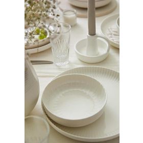 Kütahya Porselen Bone Crest 18 Parça 6 Kişilik Yemek Takımı