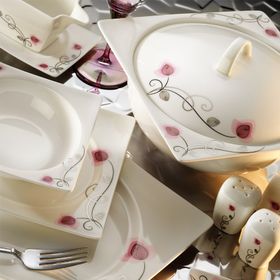 Kütahya Porselen Square Bone 84 Parça 65104 Desenli Yemek Takımı