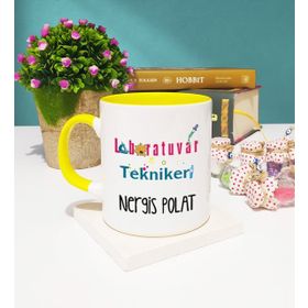 Laboratuvar Teknikeri Sarı Kupa Bardak