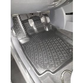 Land Rover Discovery 2004-2009 3D Havuzlu Paspas