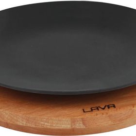 Lava 25 cm Siyah Döküm Yuvarlak Servis Tabağı ve Kayın Servis Ahşabı