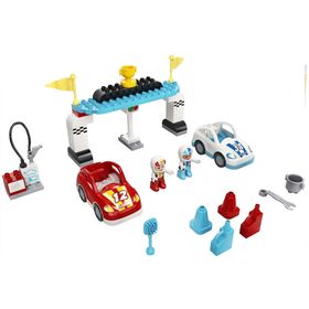 Lego 10947 Duplo Kasabası Yarış Arabaları