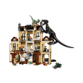 Lego 75930 Jurassic World Lockwood Estate'te Indoraptor Hücumu