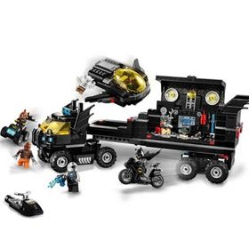 Lego 76160 DC Mobil Yarasa Üssü 743 Parça