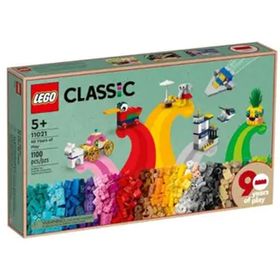 Lego Classic 11021 90 Years Of Play