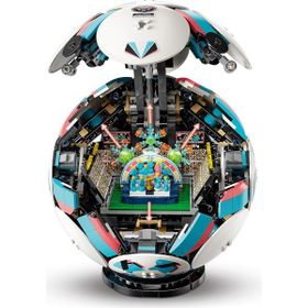 Lego Editions 43019 Football Futbol Topu 10+ Yaş 1498 Parça