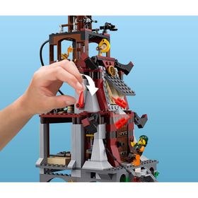 Lego LSL70594 Ninjago Deniz Feneri Kuşatması Oyun Seti