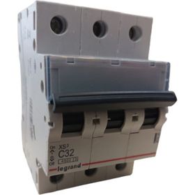 Legrand 3x32 C Tipi 4.5 KA Grup Otomat