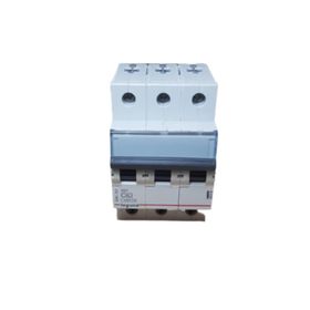 Legrand 3X63A C/4.5KA 4 Adet Otomatik Sigorta
