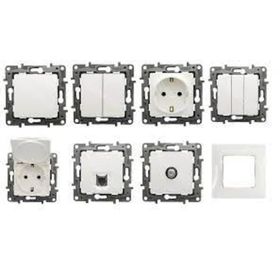 Legrand 767100 Salbei Beyaz Anahtar