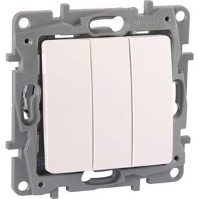 Legrand 767103 Salbei Beyaz Üçlü Anahtar