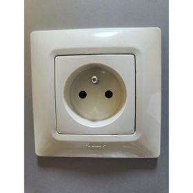 Legrand Salbei Serisi Bej 16A Çerçevesiz Fransız Standartı Topraklı Priz Ups Prizi