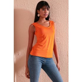 Lela 5864384 Oranj V Yaka Kalın Askılı Kadın Bluz