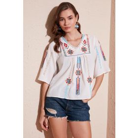 Lela 611BZ0247 Ekru Kadın Bluz