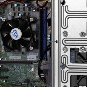 Lenovo M700 10GRS00400 Masaüstü Bilgisayar