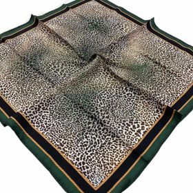 Levidor 21061 Yeşil Leopar Desenli Tivil İpek Eşarp