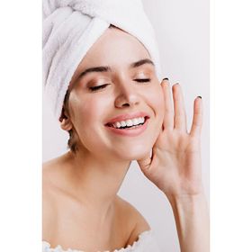 Licape 100 ml Nemlendirici ve Yatıştırıcı Termal Su Spreyi