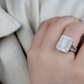 Lilarote 1.50 Ct Baget Pırlanta Modern Tasarım Yüzük