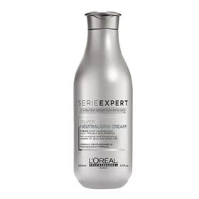 Loreal Paris 200 ml Professionnel Serie Expert Silver Neutralising Beyaz Saclar İçin Parlaklik Veren Saç Kremi