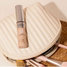 Loreal Paris True Match 4N Light Medium Aydınlatan Serum Kapatıcı