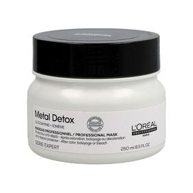 L'Oreal Professionnel 250 ml Renkli ve Açıcı İle İşlem Görmüş Saçlar İçin Metal Karşıtı Maske