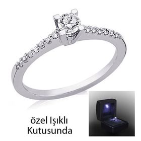 Lova Pırlanta 1040031 F Renk 0.31 ct Pırlanta Tektaş Yüzük