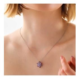 Lucky Gümüş Mor Lotus Çiçeği Kadın Kolye