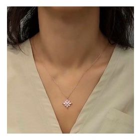 Lucky Gümüş Rose Pembe Taşlı Umut Çiçeği Kolye