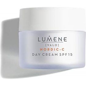 Lumene 50 ml Vitamin C Aydınlatıcı & Leke Karşıtı SPF 15 Gündüz Bakım Kremi