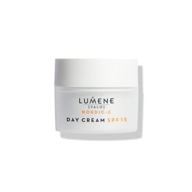 Lumene Day Cream SPF15-Vitamin C Aydınlatıcı ve Leke Karşıtı SPF15 Gündüz Bakım Kremi