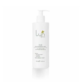 LYN Skincare 200 ml Yüz Yıkama Jeli