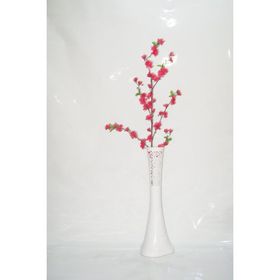 M3Decorium Beyaz İşlemeli Fuşya Bahar Dalı 60cm Vazo