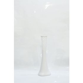 M3Decorium Uzun Beyaz Delikli Desenli Köşesu 60cm Vazo