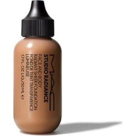 Mac Studio Radiance Face and Body Radiant Sheer C4 Fondöten