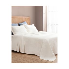 Madame Coco Berthe Yat Koleksiyon Beyaz Çift Kişilik Yatak Örtüsü