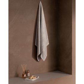 Madame Coco Tilda Bordürü Jakarlı Mavi 70x140 cm Banyo Havlusu