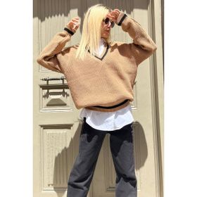 Madmext MG1373 Kadın Camel V Yaka Triko Kazak