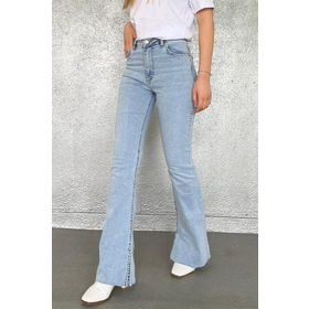 Madmext MG1518 Kadın Buz Mavisi Yırtmaçlı Likralı İspanyol Paça Jean Pantolon