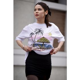 Madmext MG1765 Beyaz Baskılı Bisiklet Yaka Kadın T-shirt